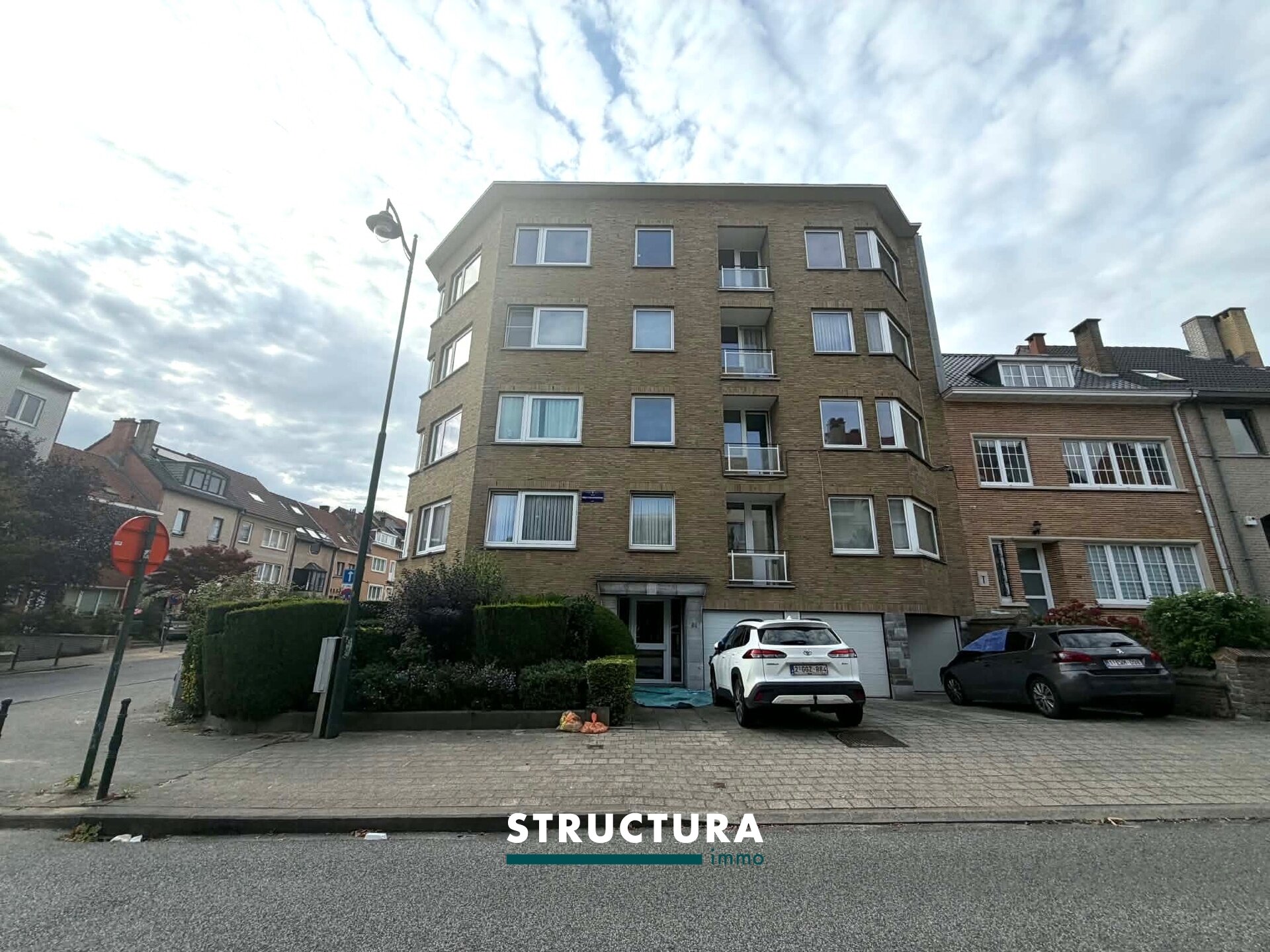 Appartement te huur in LAKEN (BRU.)