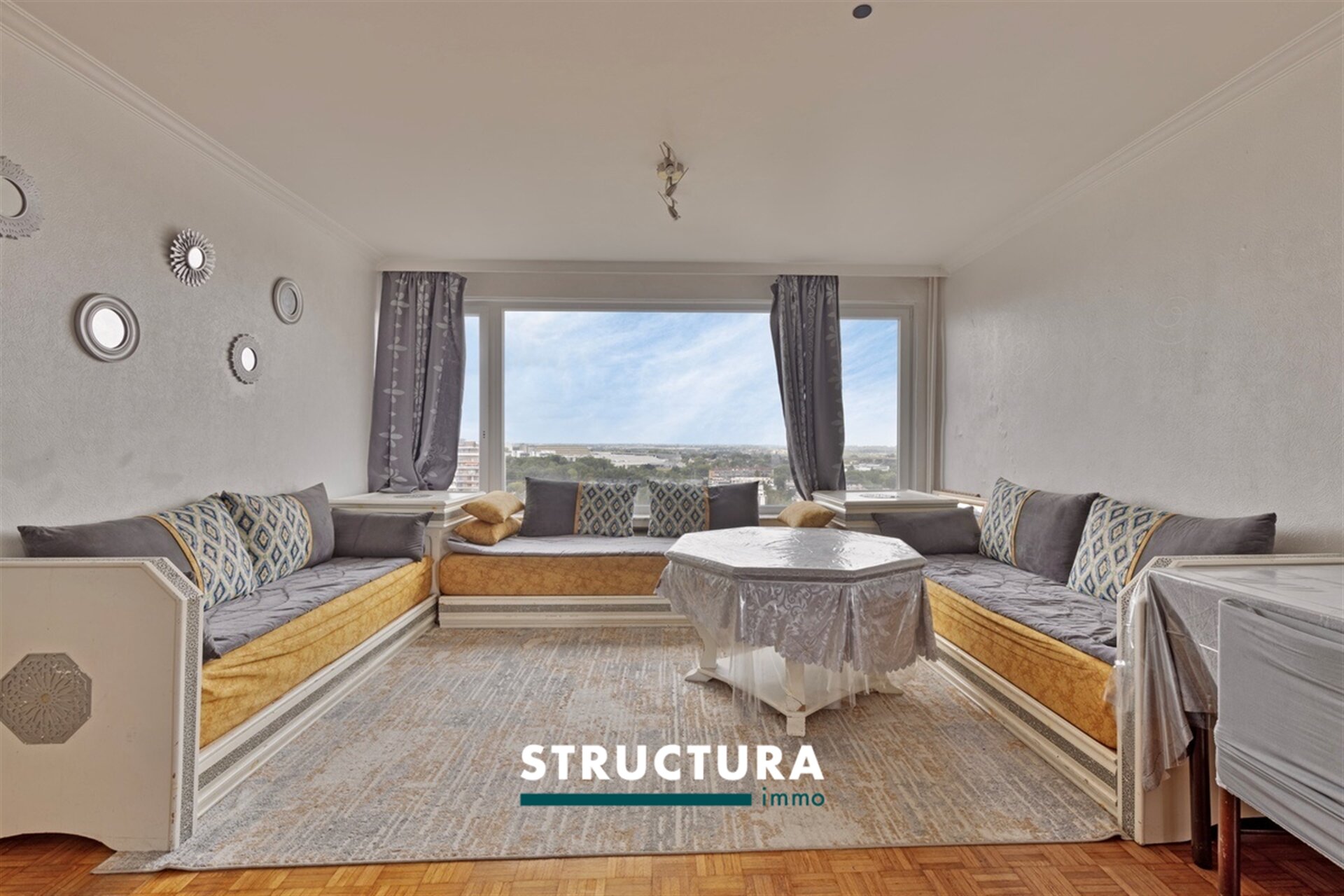 Appartement te koop in LAKEN