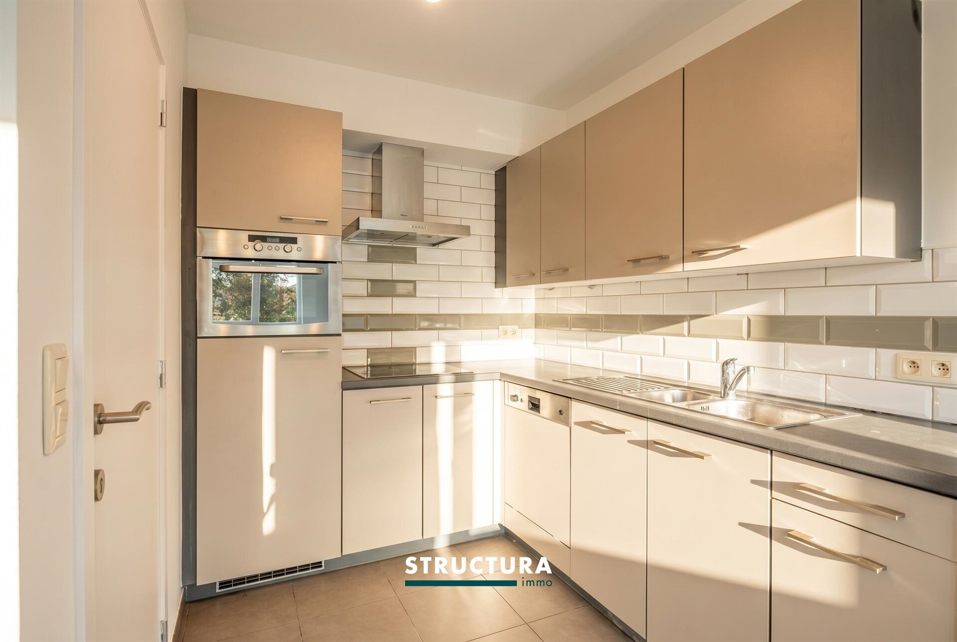 Appartement te koop in LAKEN (BRU.)