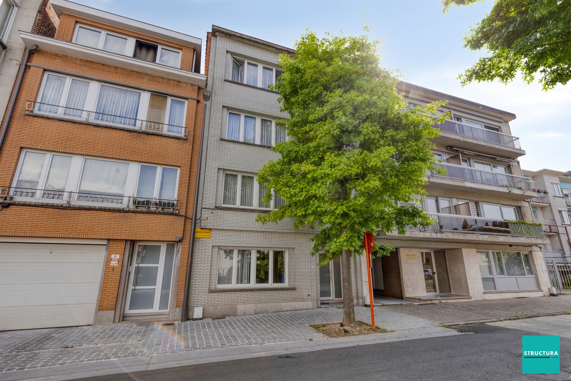 Appartementsgebouw te koop in STROMBEEK-BEVER