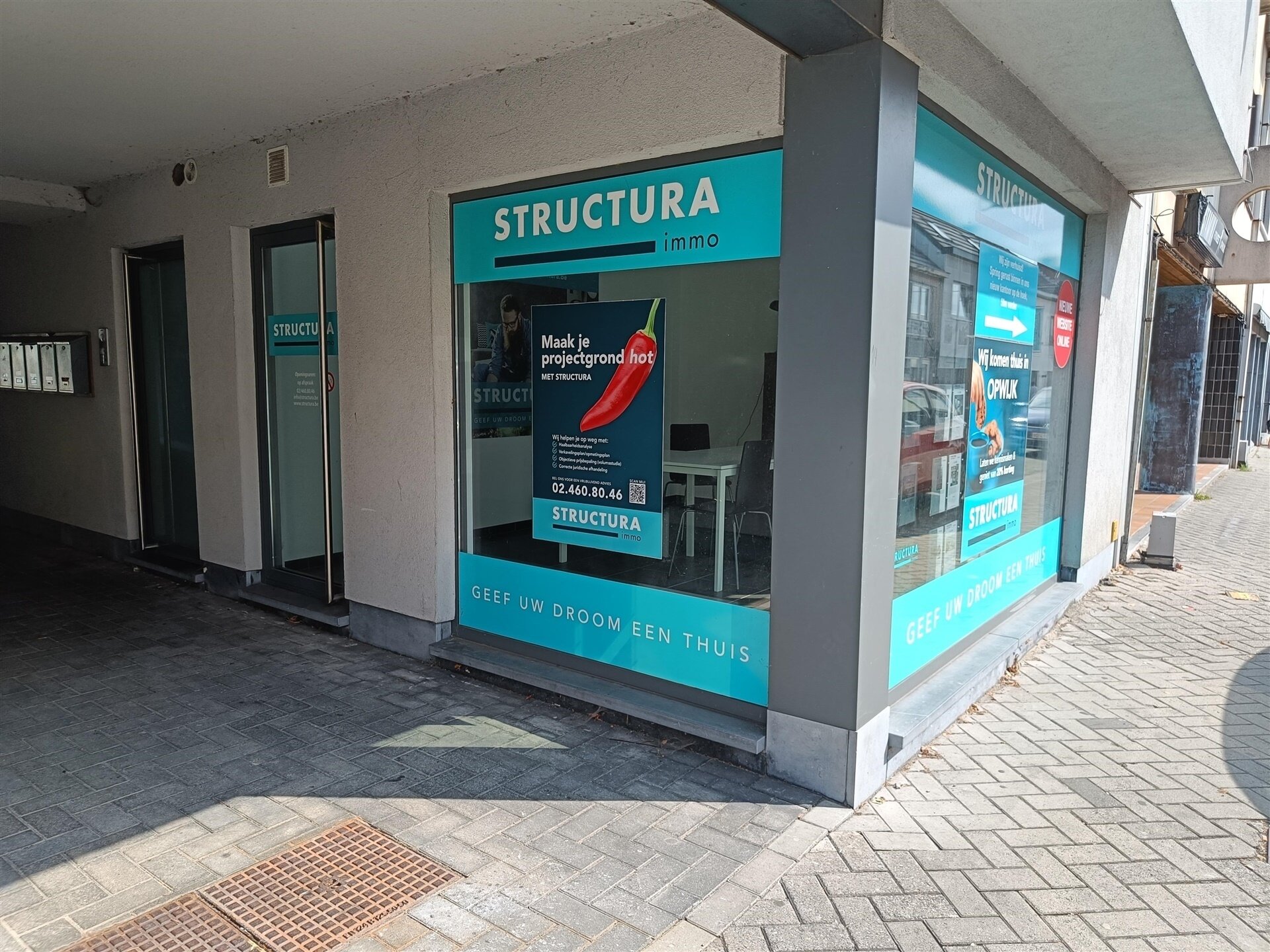 Commerce-Bureaux-Rapport à louer à OPWIJK