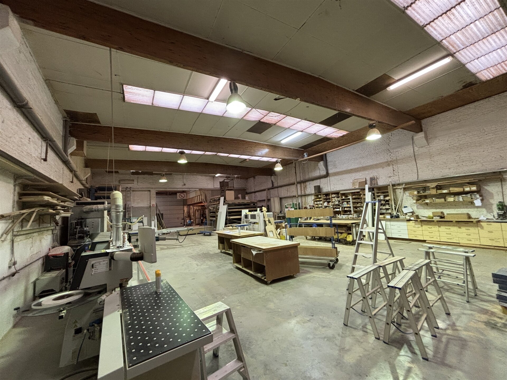 Entrepôt à vendre à MERCHTEM