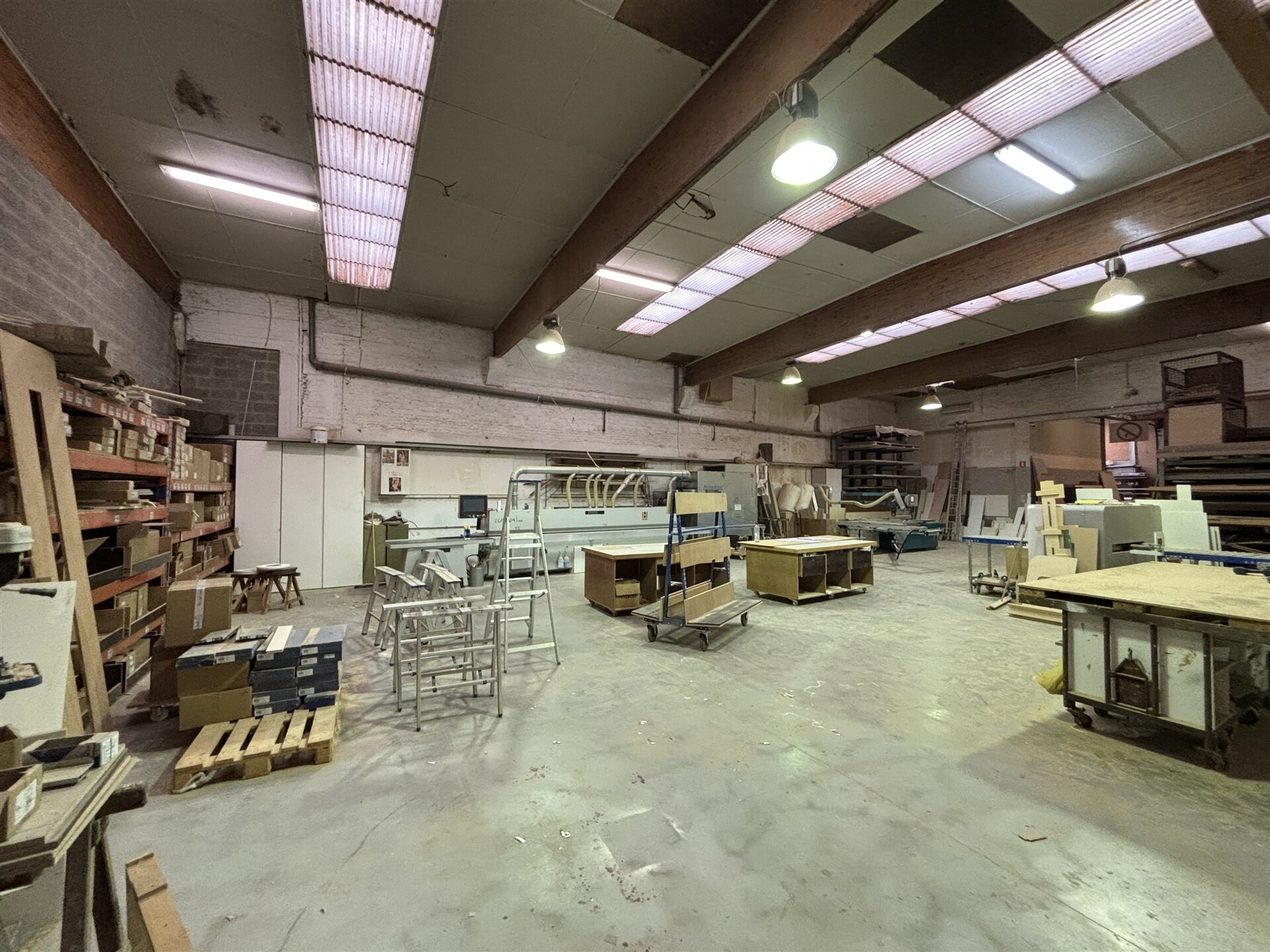 Entrepôt à vendre à MERCHTEM