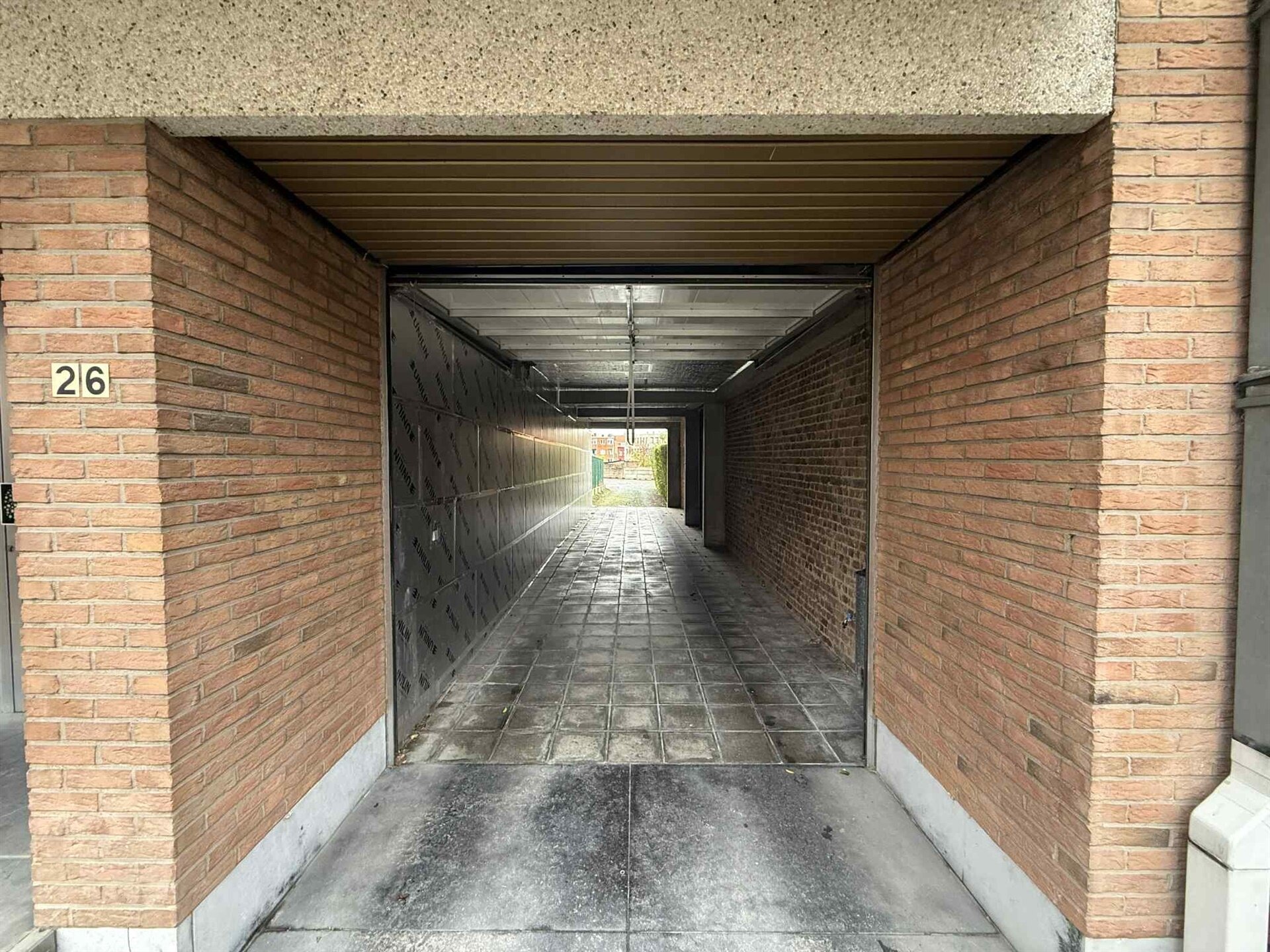 Garage-Cave à louer à SINT-AGATHA-BERCHEM