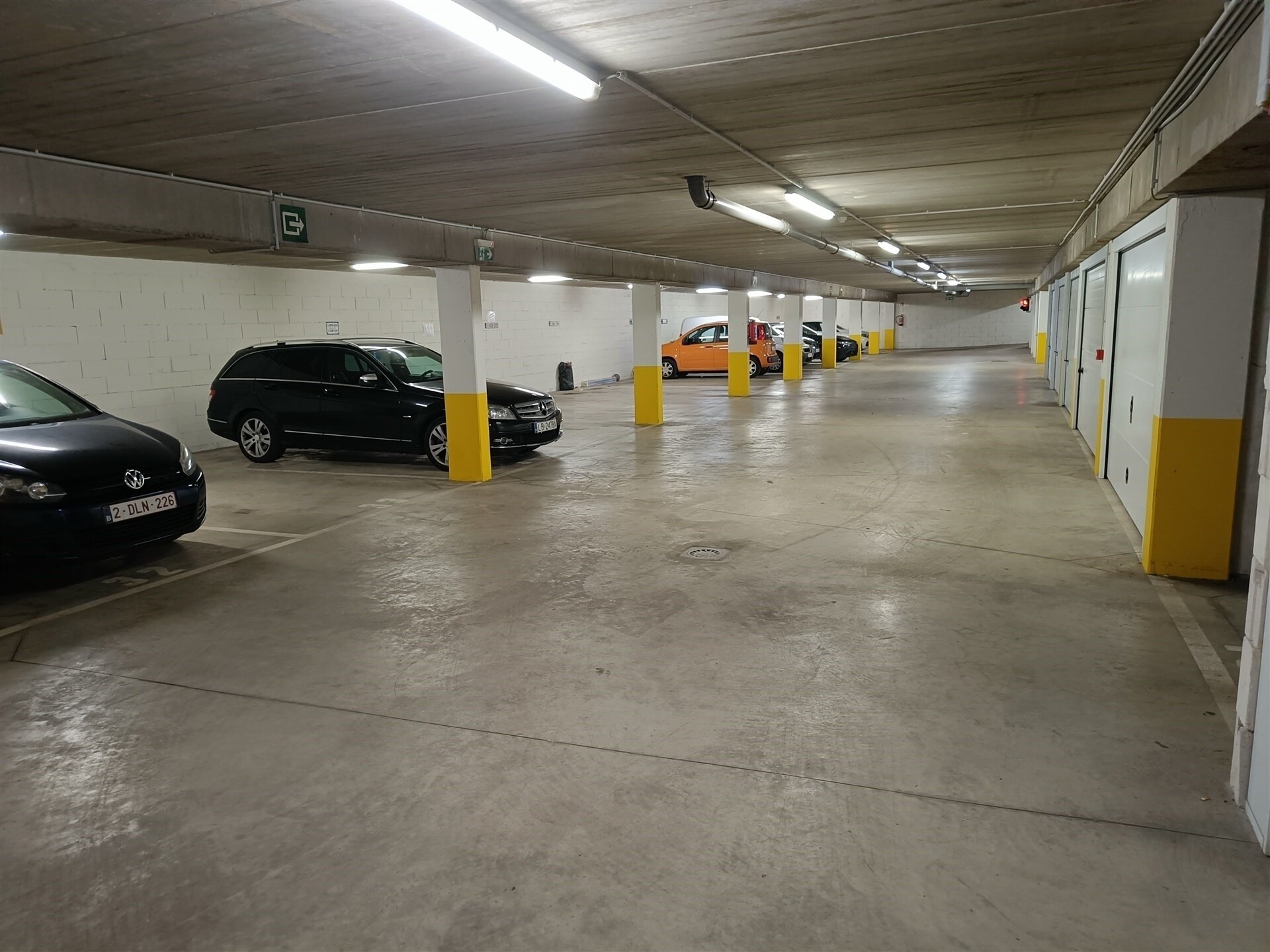 Garages / d&eacute;pots &agrave; louer &agrave; WEMMEL