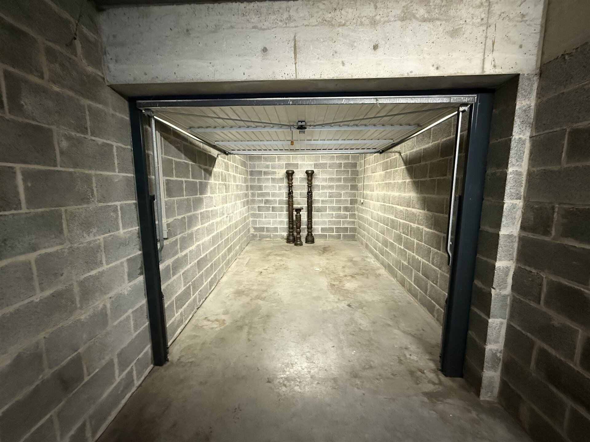 Garages / d&eacute;pots &agrave; vendre &agrave; MERCHTEM