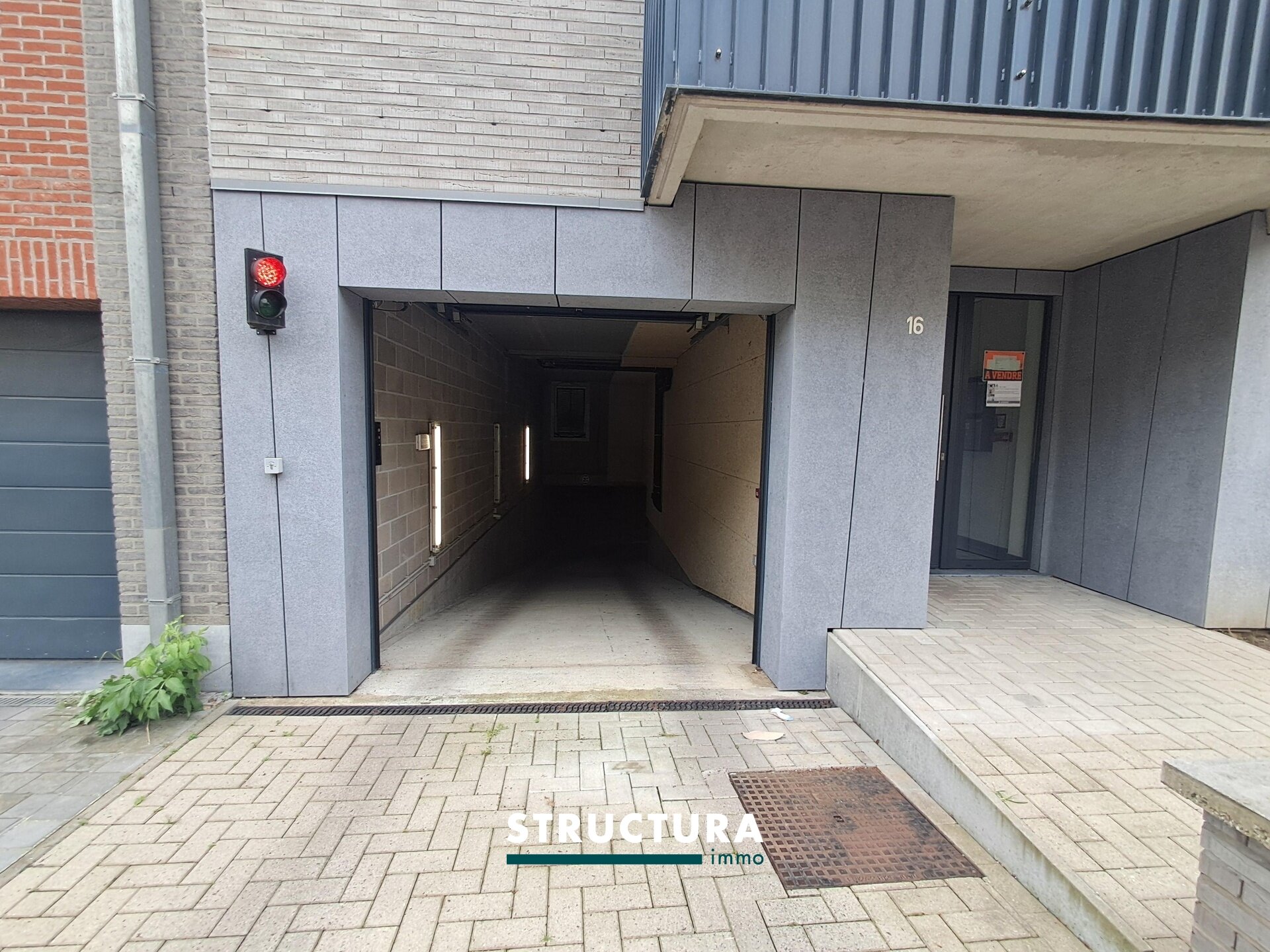 Garages / d&eacute;pots &agrave; vendre &agrave; WEMMEL