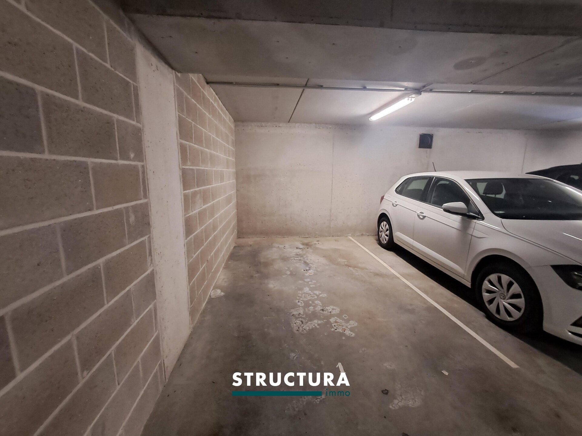 Garages / d&eacute;pots &agrave; vendre &agrave; WEMMEL