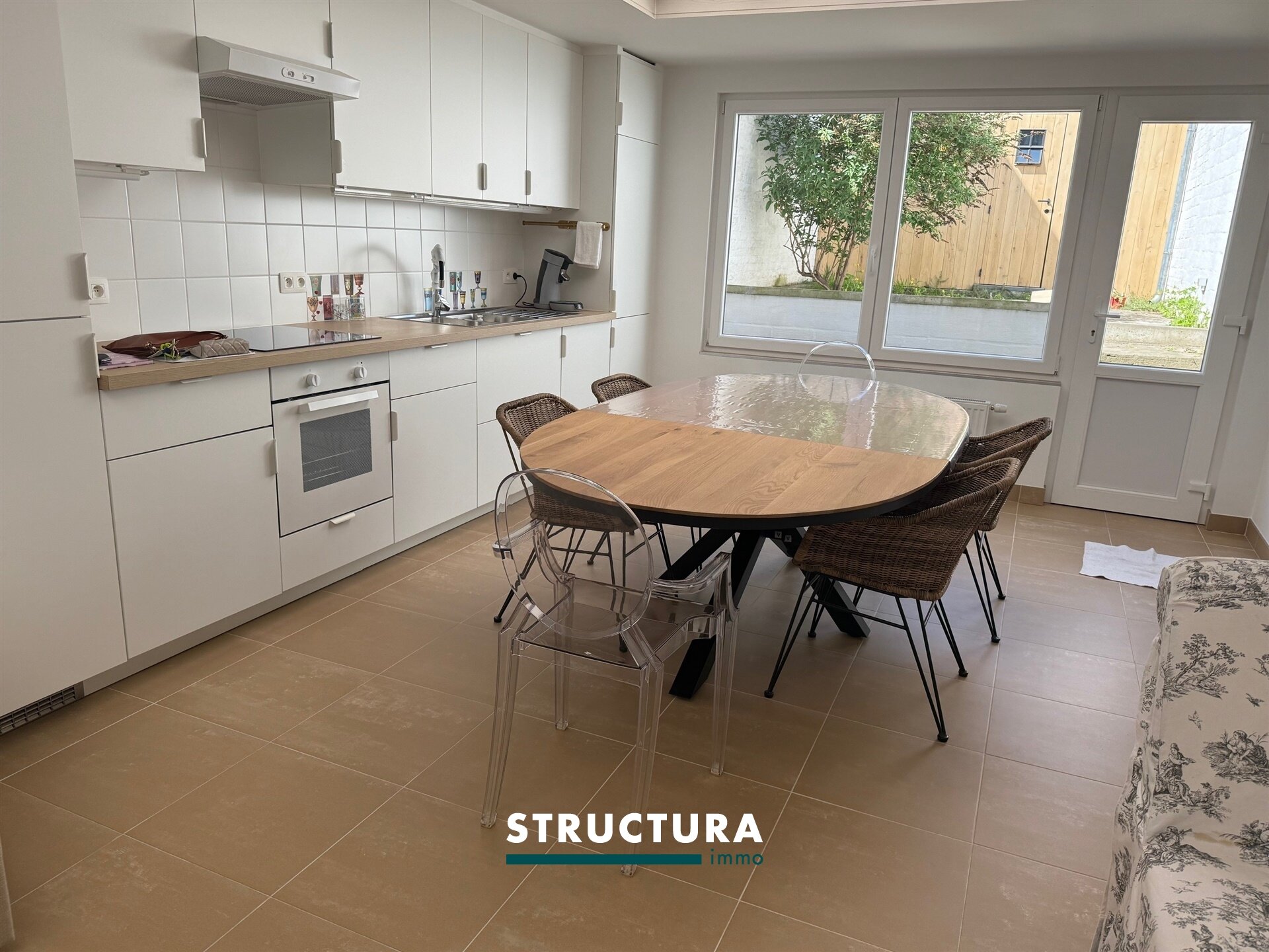 Gelijkvloers appartement te huur in AALST