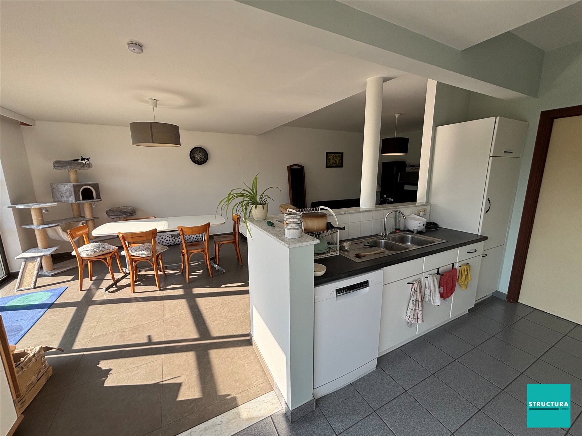 Gelijkvloers appartement te huur in STEENHUFFEL