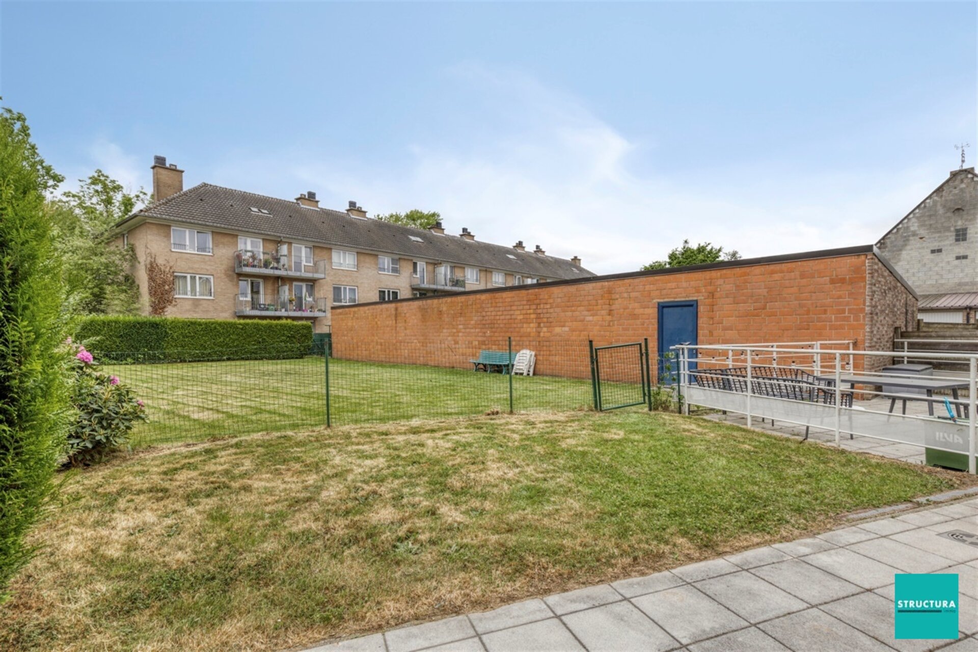 Gelijkvloers appartement te koop in AALST