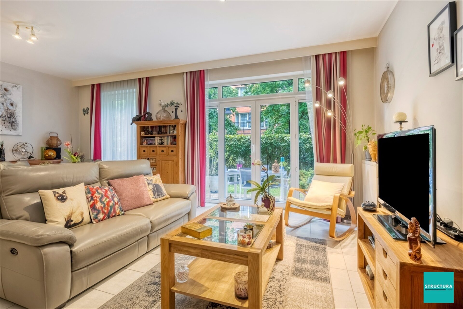 Gelijkvloers appartement te koop in JETTE