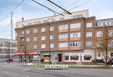 Commerce-Bureaux-Rapport &agrave; vendre &agrave; LAEKEN (BRU.)