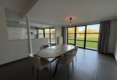 Gelijkvloers appartement te huur in STEENHUFFEL