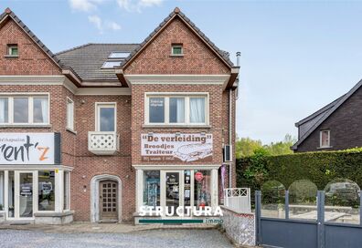 Handelsgelijkvloers te koop in LEBBEKE