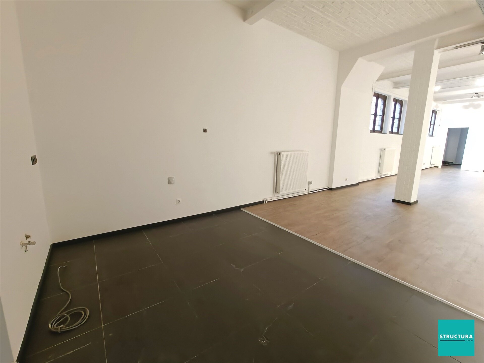 Handel-kantoor-opbrengst te huur in WEMMEL