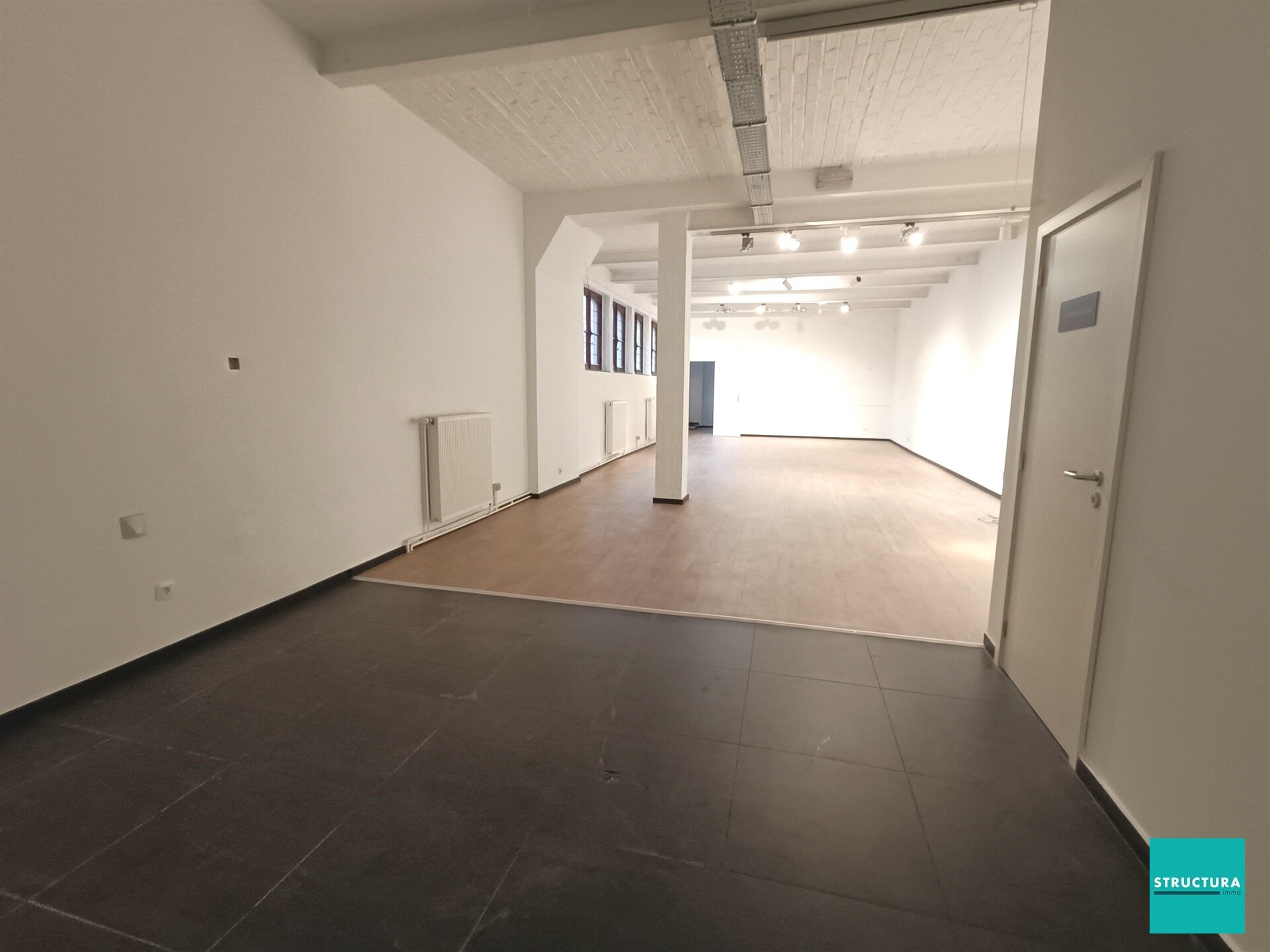 Handel-kantoor-opbrengst te huur in WEMMEL