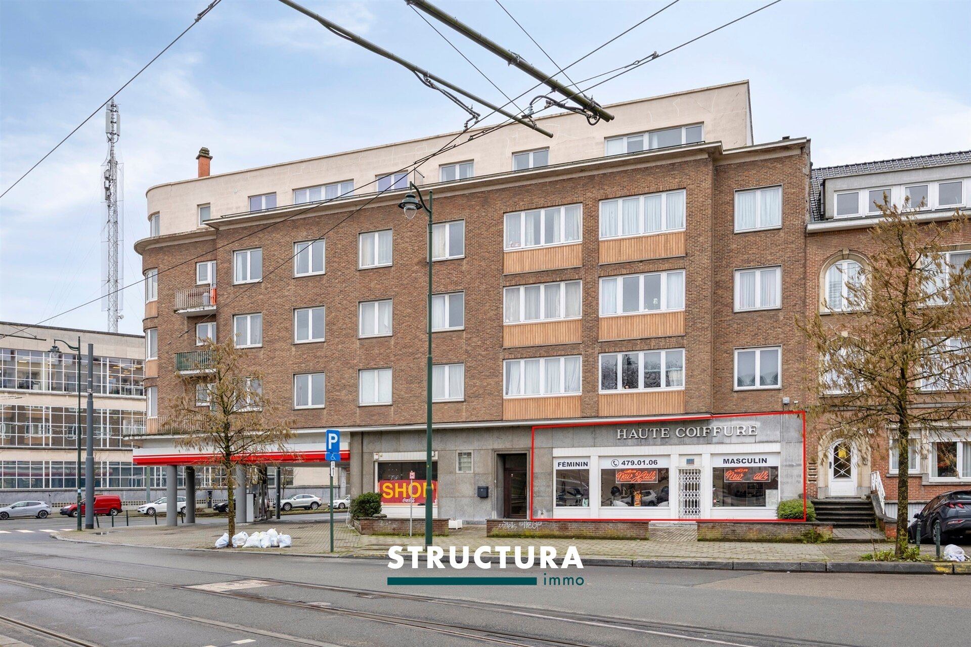 Handel-kantoor-opbrengst te koop in LAKEN (BRU.)