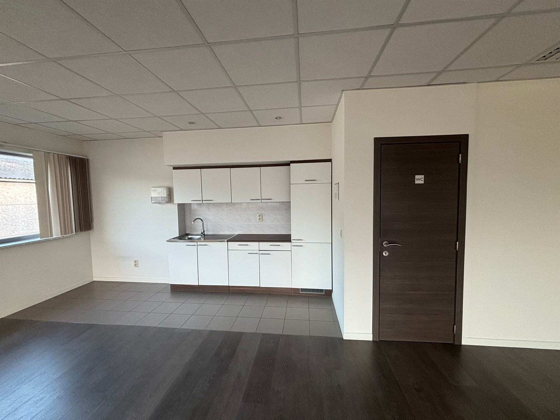 Atelier te koop in MERCHTEM