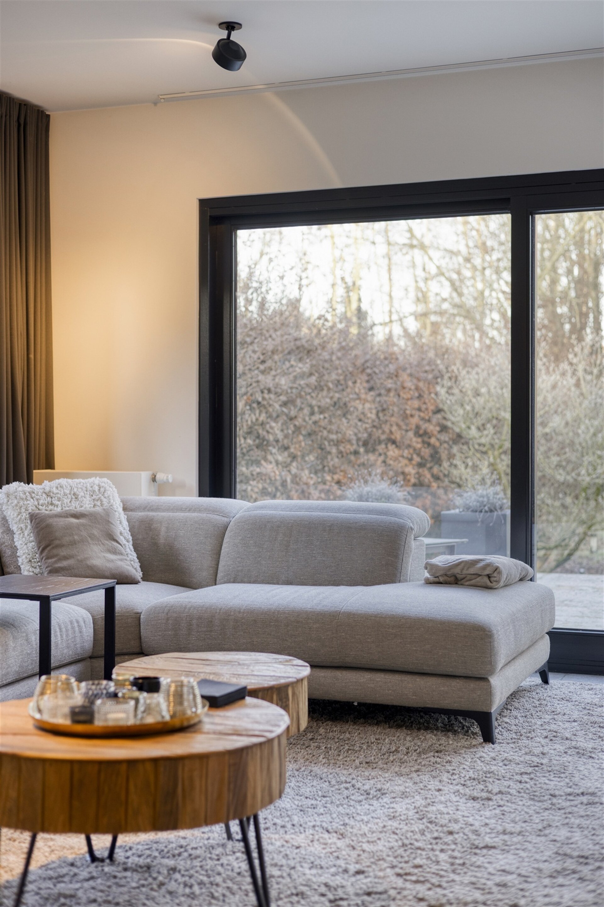 Moderne villa te koop in MOLLEM