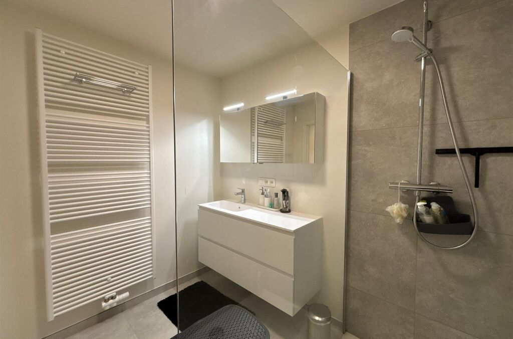 Appartement à louer à ASSE