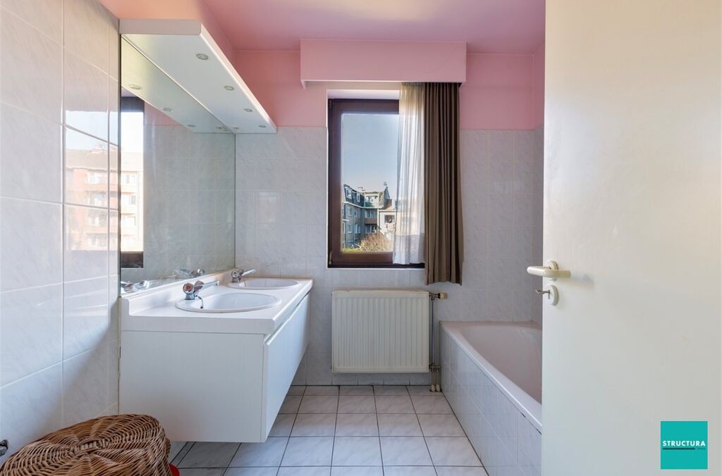Appartement te koop in BRUSSEL