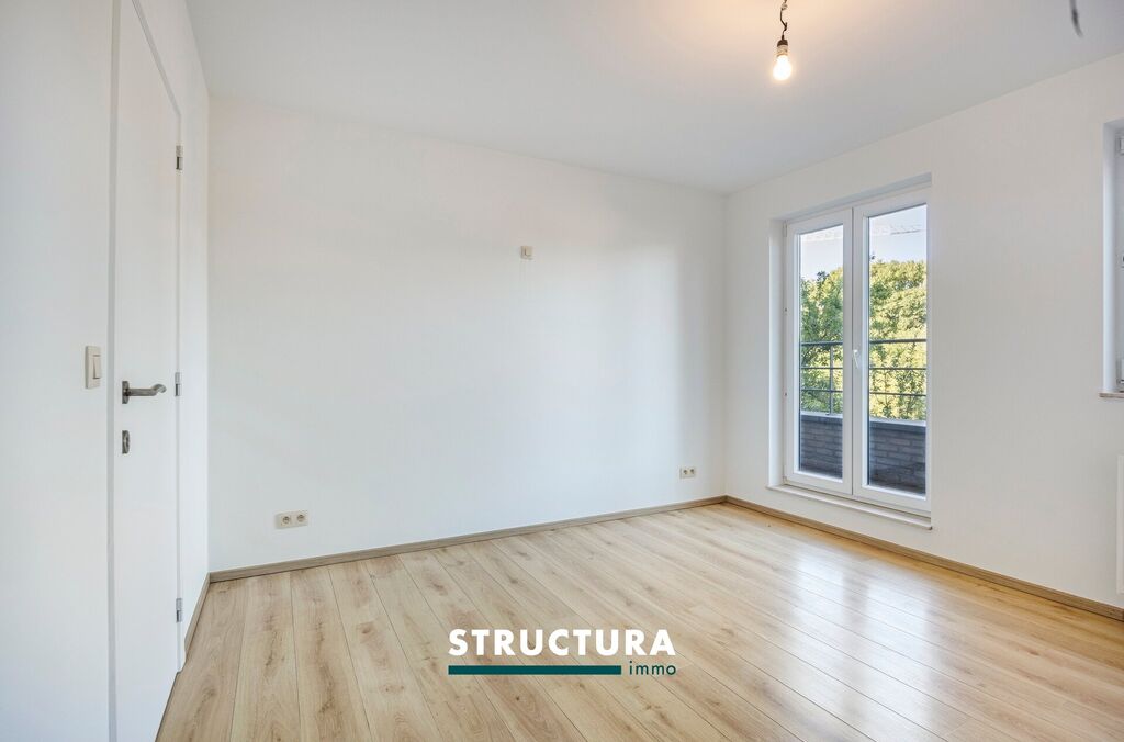 Appartement te koop in LAKEN (BRU.)