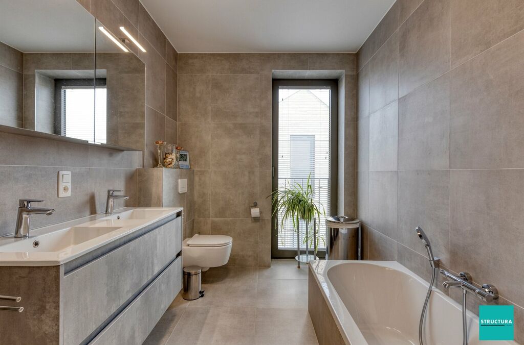 Appartement te koop in MERCHTEM