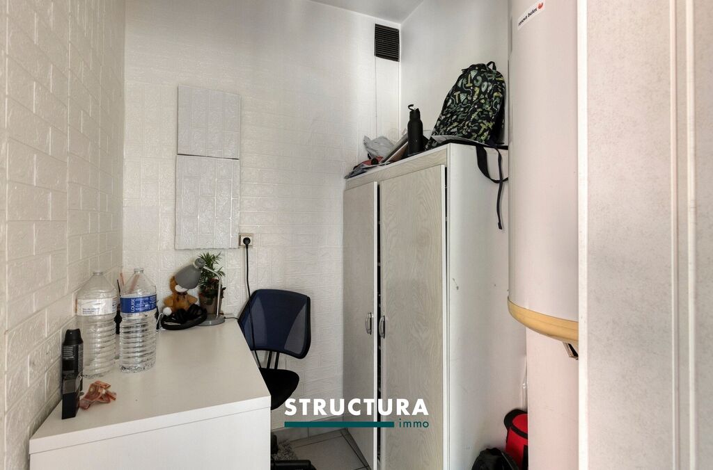 Appartementsgebouw te koop in MERCHTEM
