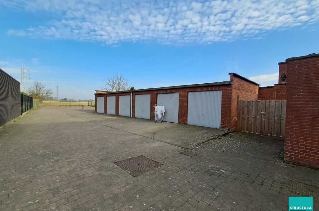 Appartementsgebouw te koop in MERCHTEM