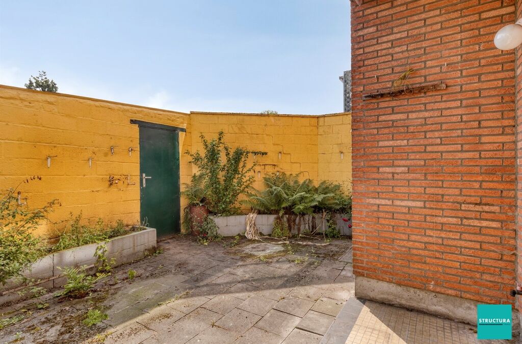 Appartementsgebouw te koop in STROMBEEK-BEVER