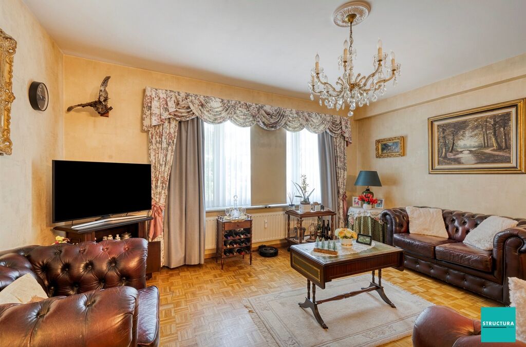 Appartementsgebouw te koop in STROMBEEK-BEVER