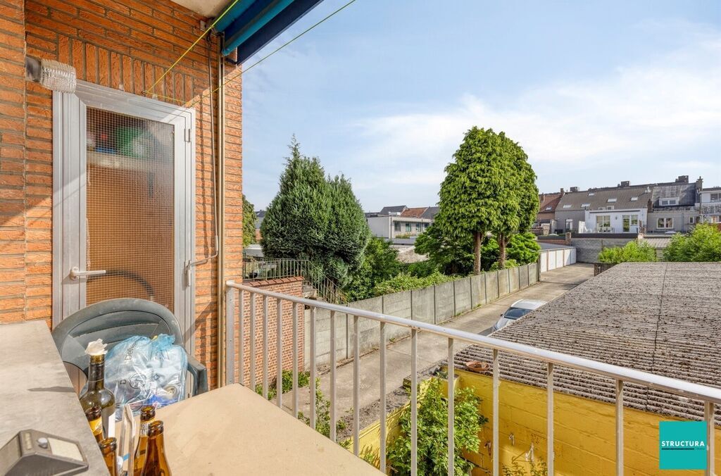 Appartementsgebouw te koop in STROMBEEK-BEVER