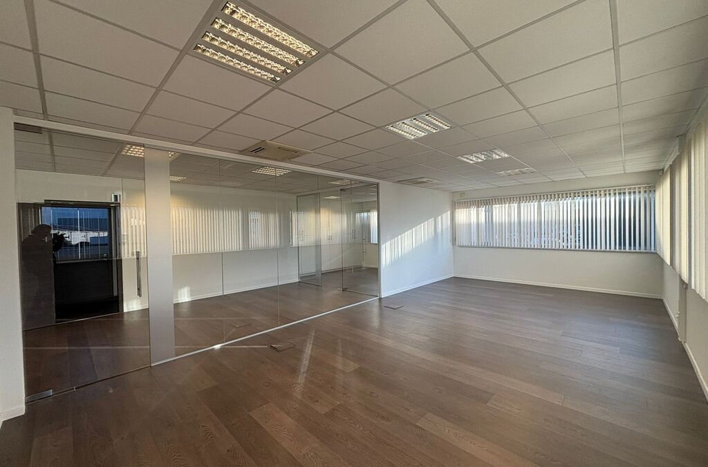 Atelier &agrave; vendre &agrave; MERCHTEM