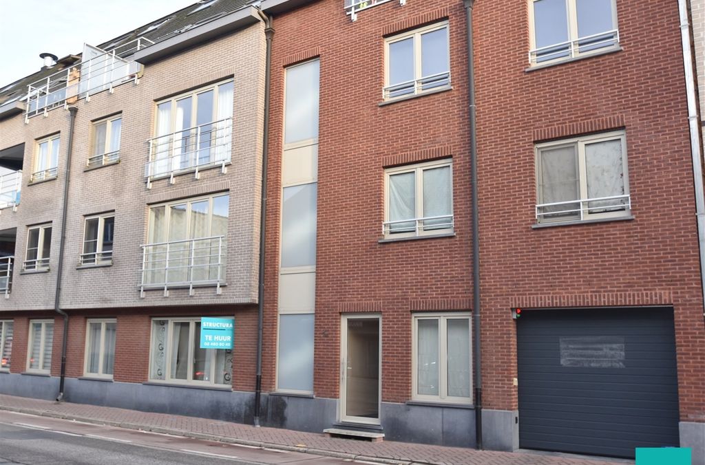 Autostaanplaats te koop in MERCHTEM