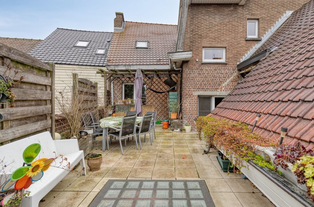 Bien de commerce a. maison &agrave; vendre &agrave; VILVOORDE