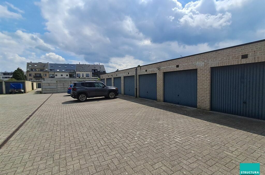 Box du garage à vendre à MERCHTEM
