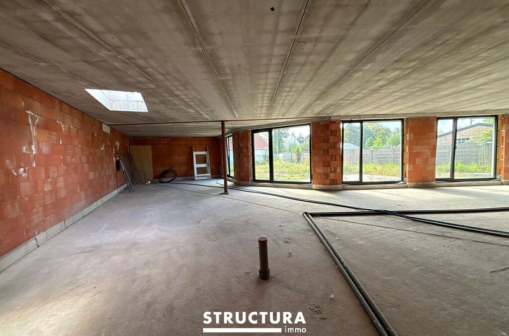 Commerce-Bureaux-Rapport à louer à OPWIJK