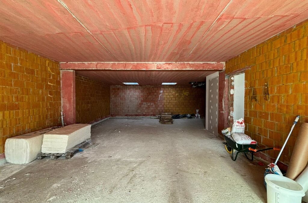 Commerce-Bureaux-Rapport à louer à OPWIJK