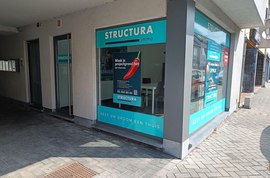 Commerce-Bureaux-Rapport à louer à OPWIJK