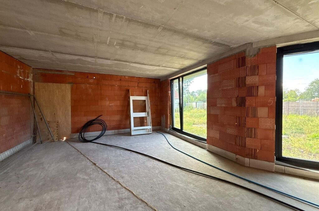 Commerce-Bureaux-Rapport à louer à OPWIJK