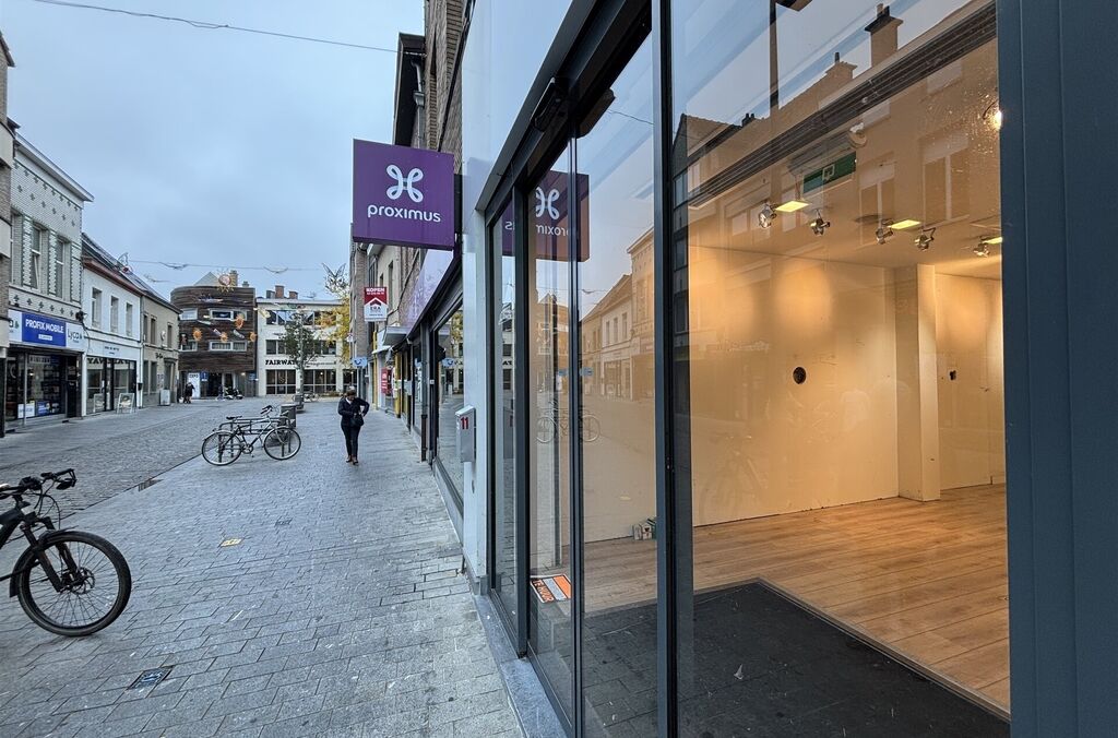 Commerce-Bureaux-Rapport à louer à VILVOORDE
