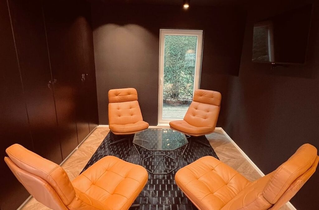 Commerce-Bureaux-Rapport à louer à WEMMEL