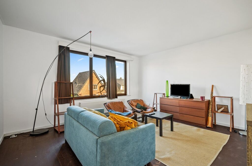 Commerce-Bureaux-Rapport &agrave; vendre &agrave; GRIMBERGEN