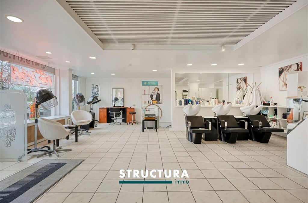 Commerce-Bureaux-Rapport &agrave; vendre &agrave; LAEKEN (BRU.)