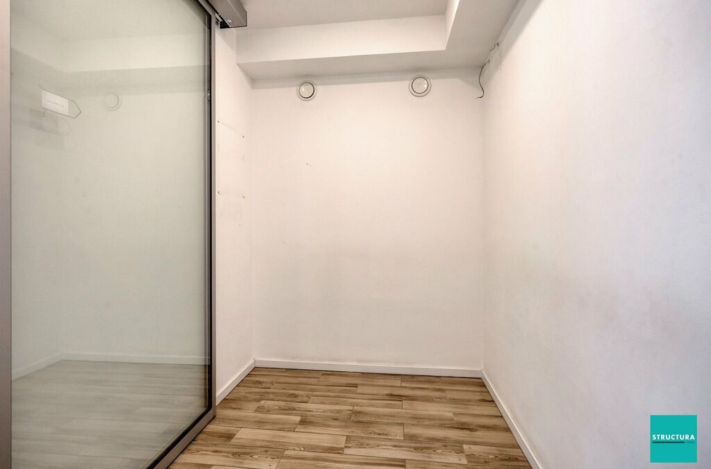 Commerce-Bureaux-Rapport à vendre à MERCHTEM