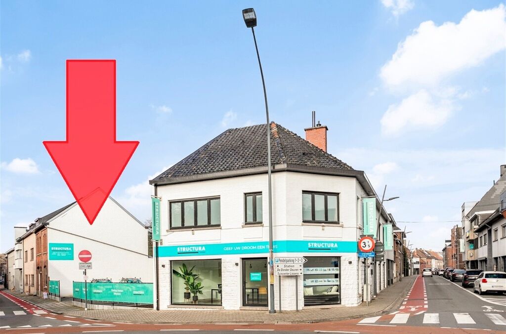 Garages / d&eacute;pots &agrave; louer &agrave; OPWIJK