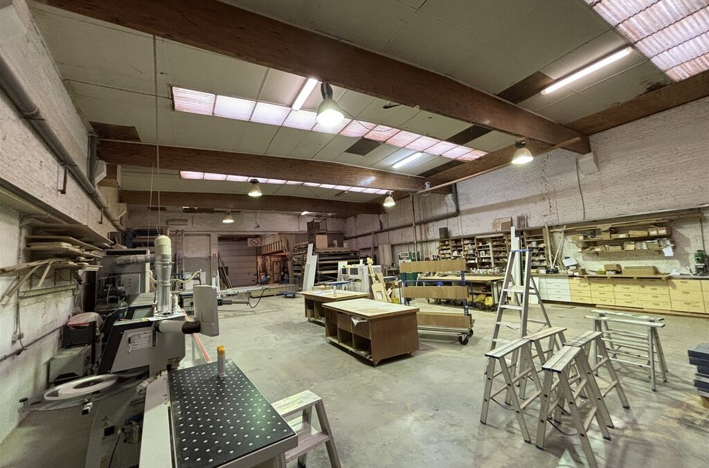 Entrepôt à vendre à MERCHTEM