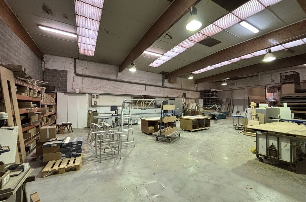 Entrepôt à vendre à MERCHTEM