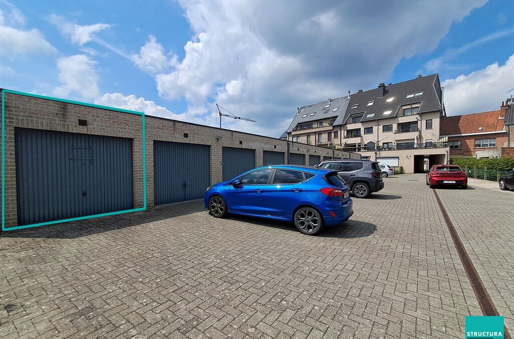 Garage box te koop in MERCHTEM